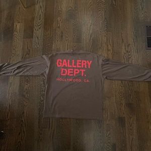 Brown/orange gallery dept long sleeve